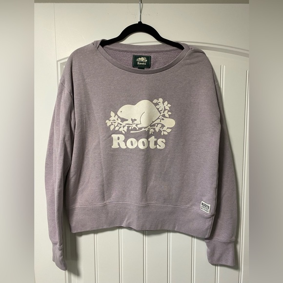 Roots Tops - Roots women’s small sweatshirt
